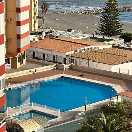 Modern Apartment Steps From The Beach トロクス・コスタ エクステリア 写真